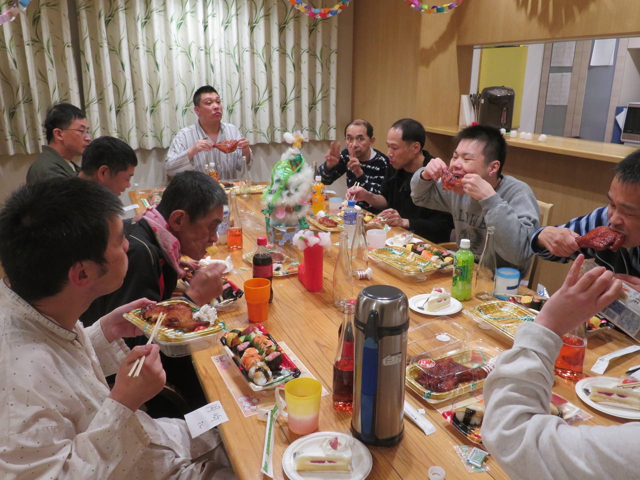 2025年12月セントラルXmas食事会のご様子です